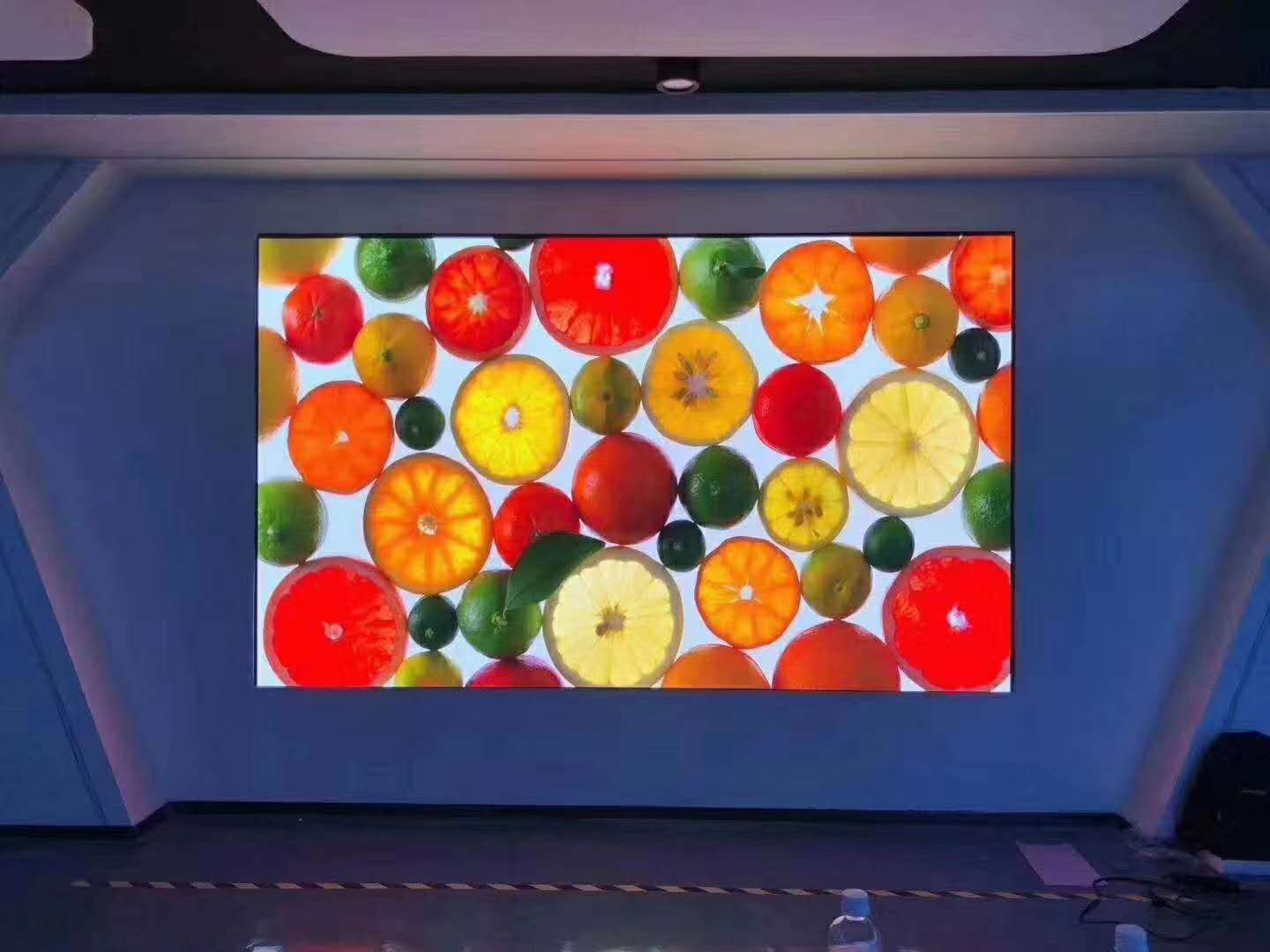 室內<a href=http://www.aqlfk.com target=_blank class=infotextkey>led屏</a>怎么選